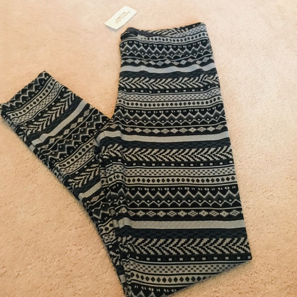 Winter Pattern Legging - Picture 2 of 4